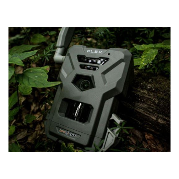 Spypoint FLEX Cellular trail camera
